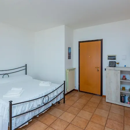 Apartment Varzis' Busto Arsizio